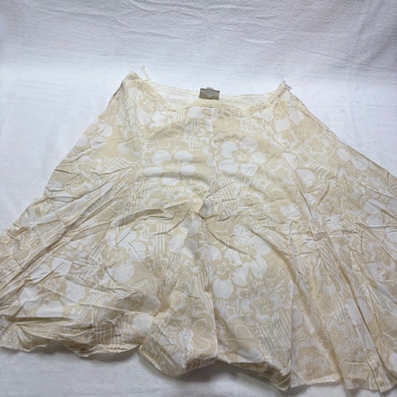Casa Blanca Dresses & Skirts - Casa Blanca Skirt Floral Midi‎ Beige Cream Crochet Lace Trim Boho Size EUR 40